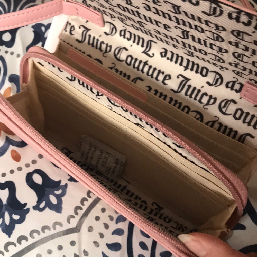 NWT Juicy Couture pink crossbody bag - Picture 7 of 9